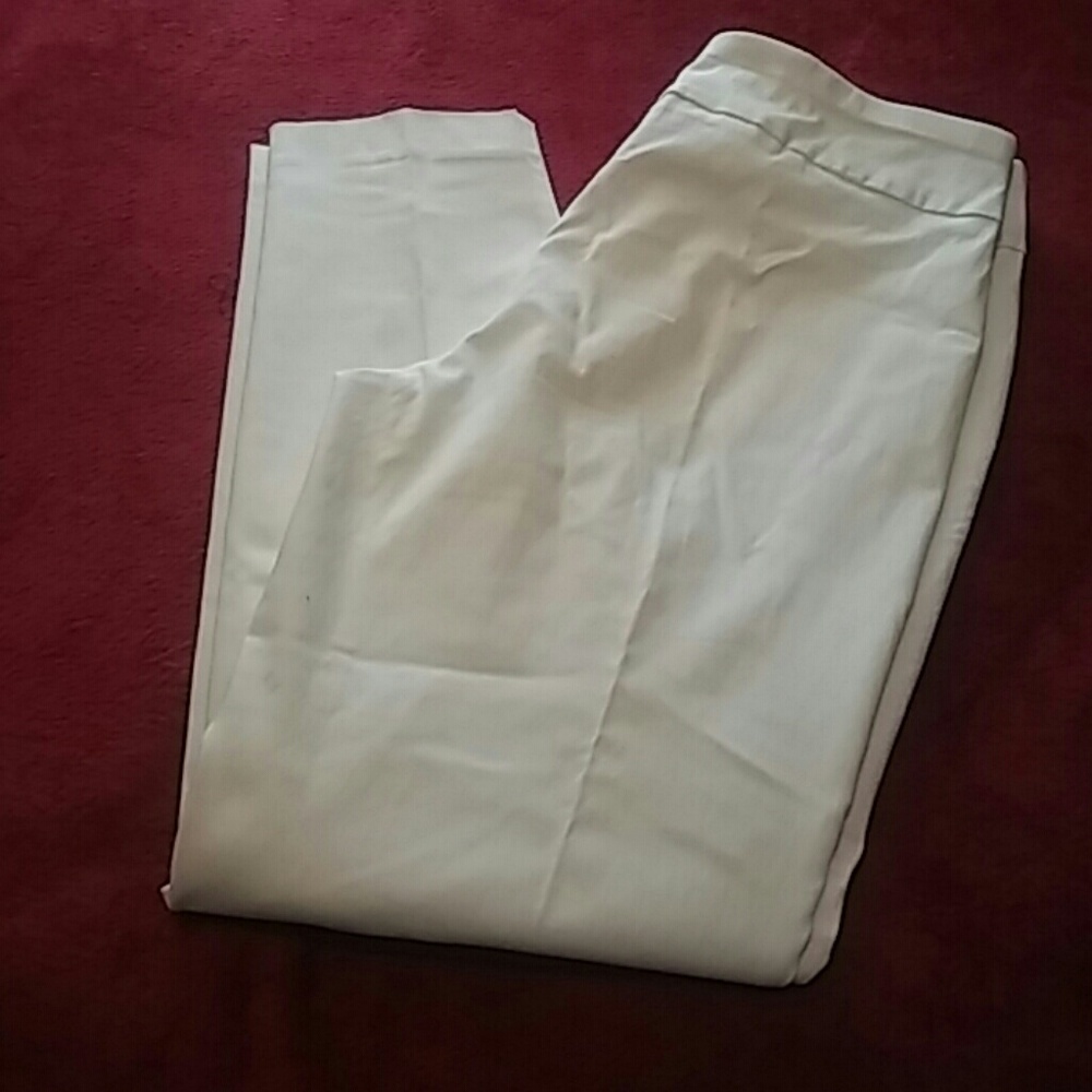 Pants - Picture 3 of 4